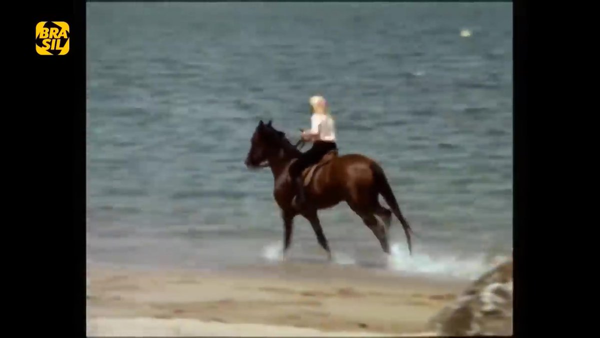 drivenacional's tweet photo. Mulher, Mulher (1979)
1h33min • Horror/Drama
★ Jean Garrett ★

Uma viúva que se sentia frustada com o marido se exila em uma casa de campo onde reencontra seu cavalo com quem tem frequentes sonhos e enfrenta o assédio de seu advogado e de uma universitária. https://t.co/L0PfkTOfN1