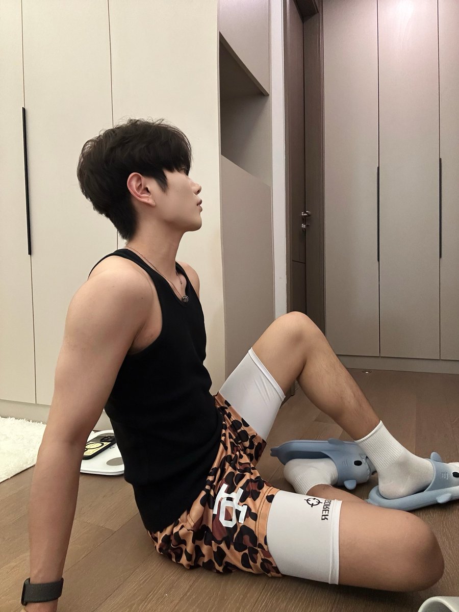 Lucas020913's tweet photo. 想你 #1 https://t.co/U8moIDTI9m