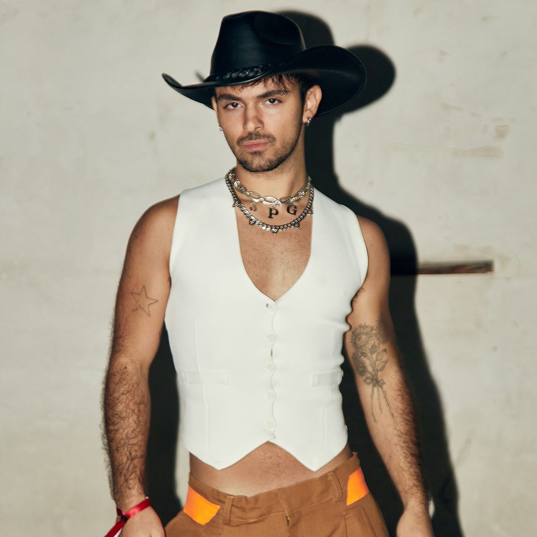 Jorgedd_11's tweet photo. Joaco dime Vaquero, dime vaquero 🫦🔥 Definitivamente devoró con este look! #JoaquinBondoni en la #MBFWMx pt2 https://t.co/tuzIruxlvU