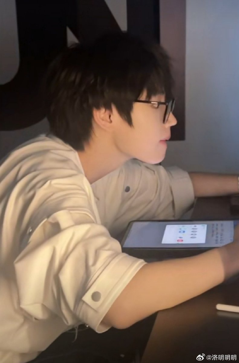어가스 ⋆.˚🦋༘⋆ tweet media