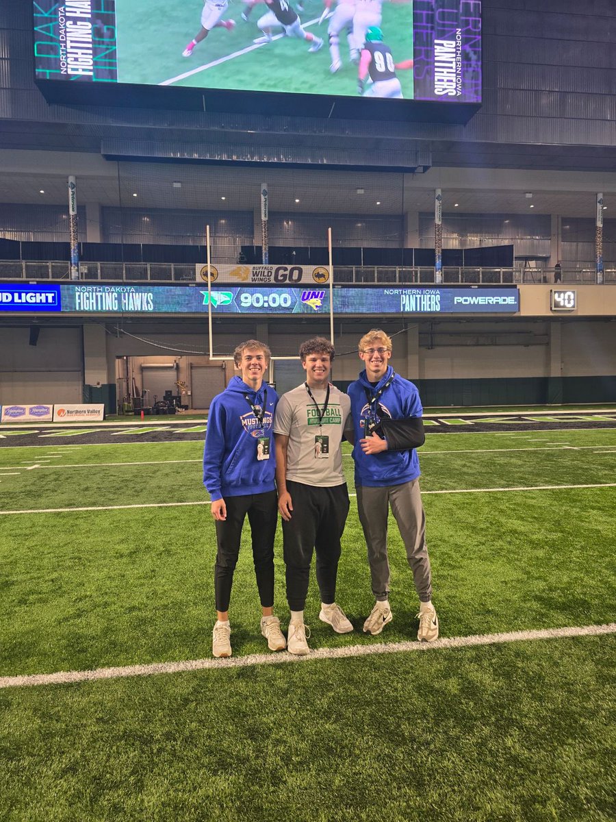 Had a great time <a href="/UNDfootball/">North Dakota Football</a> Gameday! Thanks for having me out! <a href="/CoachTomDosch/">Tom Dosch</a>