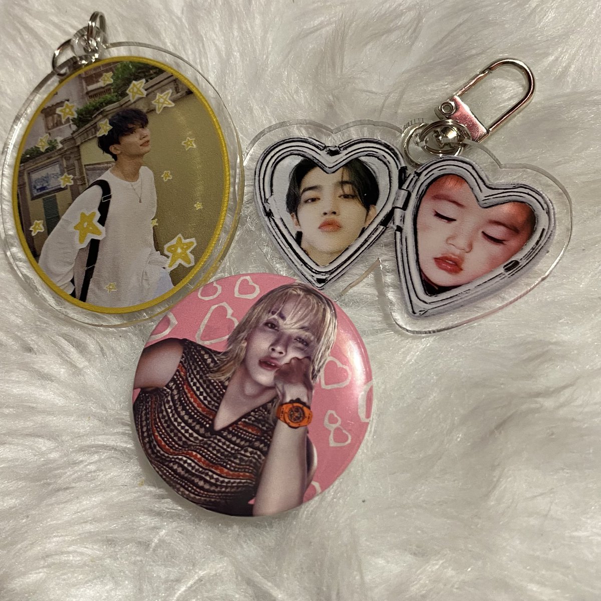 fairyhao_'s tweet photo. ๐: @hrtwonuz
#hrtwonuzproofs
bff! omg ka!! tysm for this, I already received my order grabe super ganda and sparks nila, diko expected na ganto ka dami marereceived ko, grabe ka talaga idol! so proud of you bff! till our next! ily mwa! ๐
#vriellemails แฏแกฃ๐ญฉ https://t.co/a8F7VL6x04