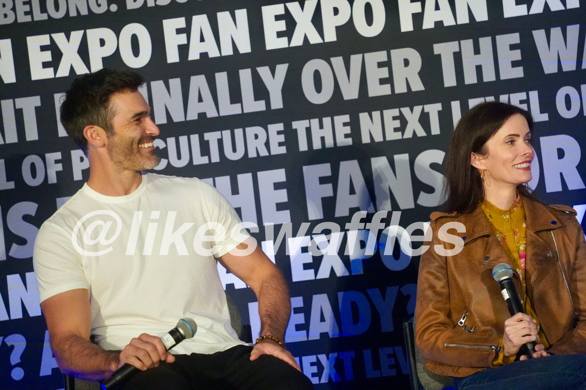 likeswaffles's tweet photo. #TylerHoechlin #DallasFanFest https://t.co/EckxSqVlN1