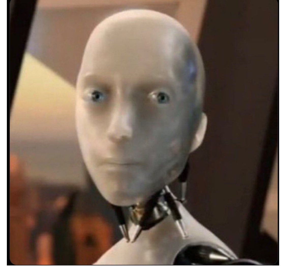 __JustJordan1's tweet photo. My Tesla robot after I ask it go to work for me toma. https://t.co/8UIhXLgD2H