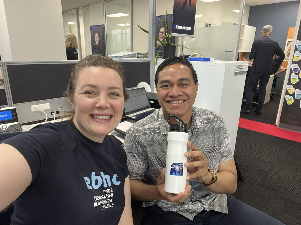 JenniferCStone1's tweet image. Happy World EBHC Day! Grateful for the opportunity to mentor my HDR student as we explore the power of evidence in shaping better health outcomes. 馃摎馃挭
#worldebhcday @jbiebhc
