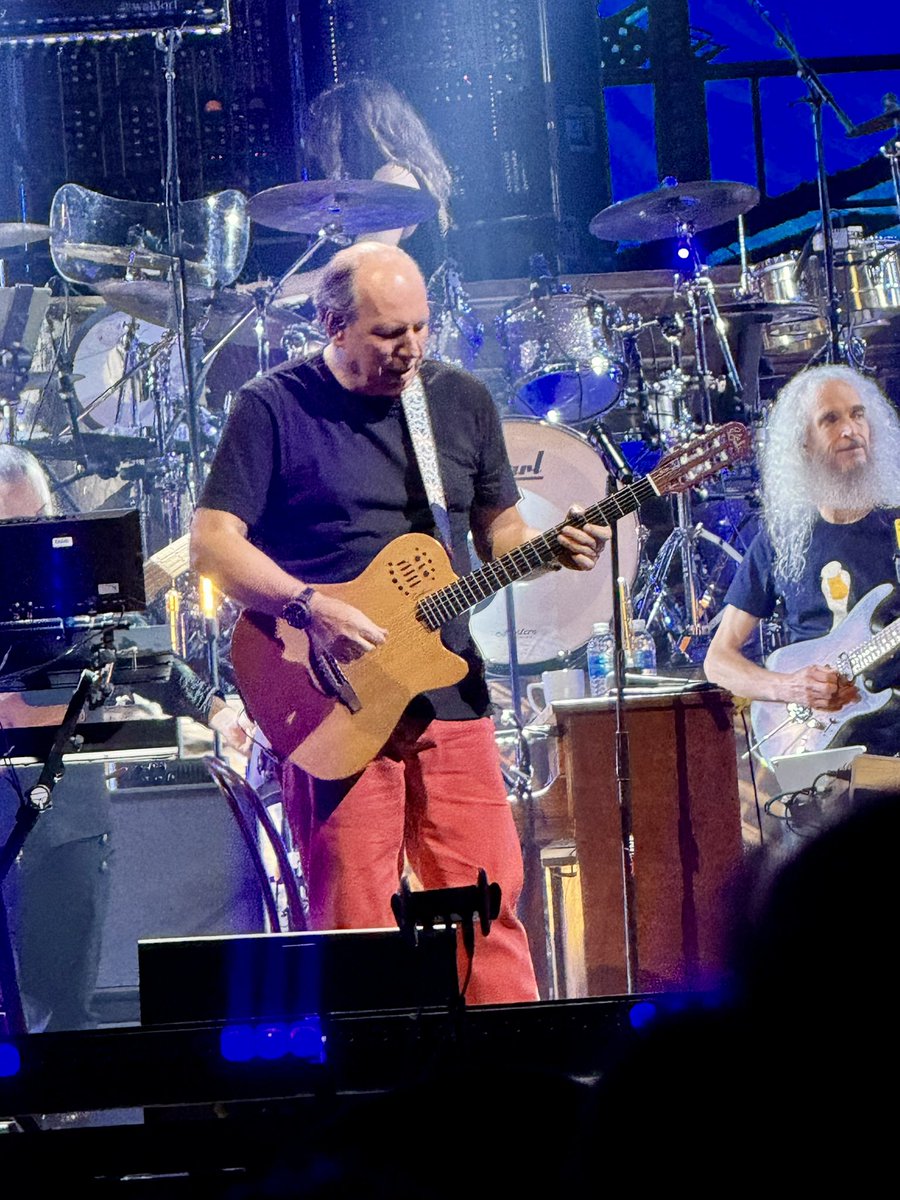 JoshSF30's tweet photo. Hans Zimmer is truly a legend https://t.co/M74C6CnOv3