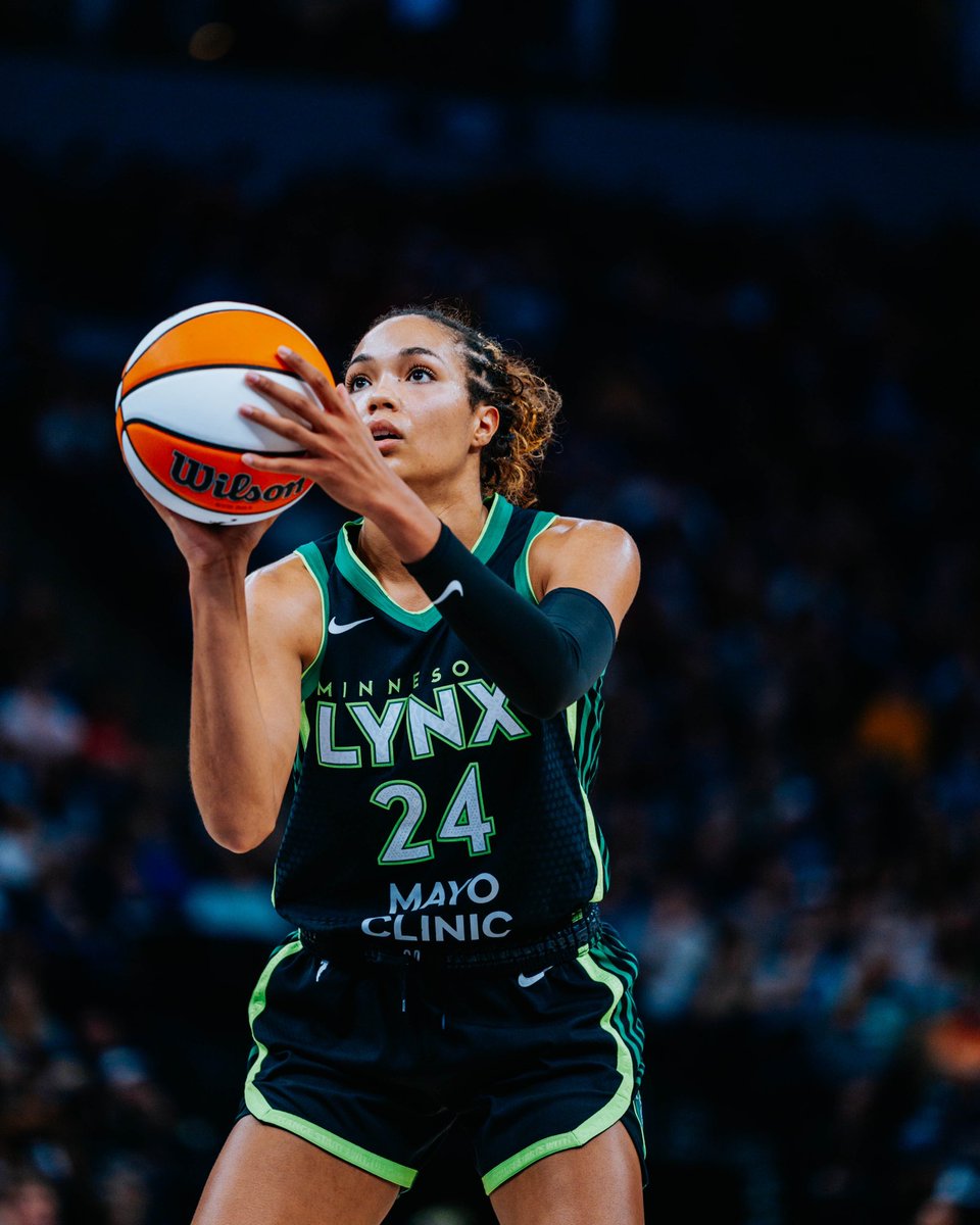 Napheesa Collier had a historic playoff run and an unreal season 

Her 👑