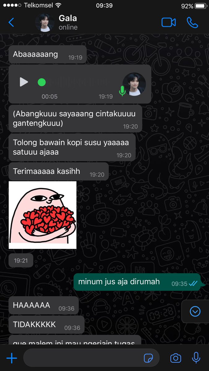 scriptnarree's tweet photo. #serathom lihat perbandingannya kalo Moezza sama Gala minta Raga bawain kopi ☺ https://t.co/n6hPlaykh2