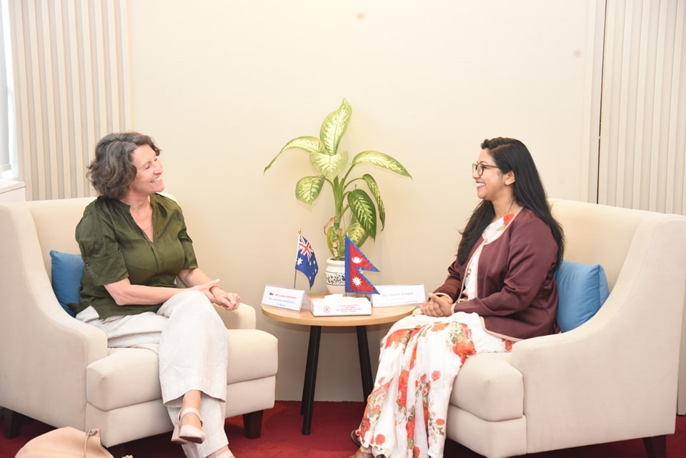 Leann Johnston (@ausambnp) on Twitter photo Last week I had the pleasure of meeting <a href="/SunitaDangol_/">𑐳𑐸𑐣𑐶𑐟𑐵 𑐜𑑄𑐐𑑀𑐮 Sunita Dangol</a> , the Deputy Mayor of Kathmandu Metropolitan City.
We discussed a range of issues including sister city relations with KMC.
I look forward to continuing our close engagement.
📸: Kathmandu Metropolitan City Last week I had the pleasure of meeting <a href="/SunitaDangol_/">𑐳𑐸𑐣𑐶𑐟𑐵 𑐜𑑄𑐐𑑀𑐮 Sunita Dangol</a> , the Deputy Mayor of Kathmandu Metropolitan City.
We discussed a range of issues including sister city relations with KMC.
I look forward to continuing our close engagement.
📸: Kathmandu Metropolitan City