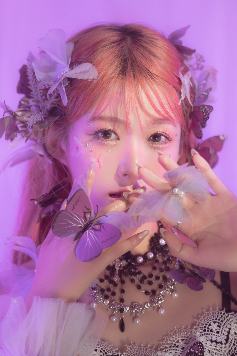 CherryPie_85's tweet photo. 노래도 부르시고 모델도 활동하시는 멋진 혜다님과 작업했어요 ☺️🦋💜 
다방면 전문가분들과 작업하니 또 색다른 예쁨을 담을 수 있어서 행복했습니다✨😶✨
레미니센스 촬영은 11월 초까지 진행합니다🙏

Model ig @ yourhyeda
Hair&amp;makeup @makeup_UJ 
Dress Romantique doll 
Studio @No_A_studio https://t.co/fxPFfc52Rd