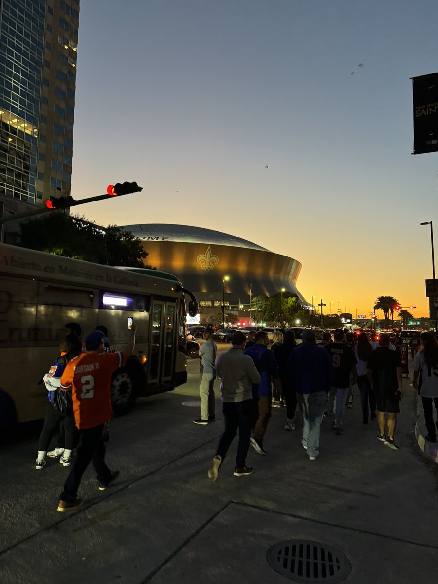 LiamDoll's tweet photo. #BroncosCountry https://t.co/Tp3Cnj7Yqg