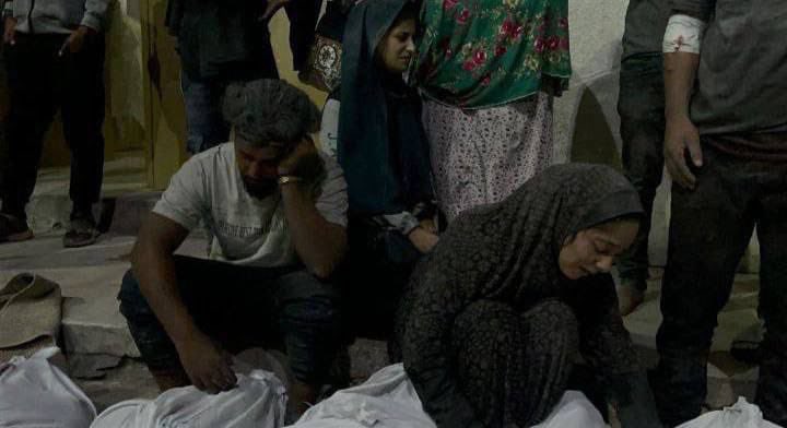 " أكثر ما يؤلم الضحية ، ليست قسوة الجلاد 
بل صمت المتفرجين .."