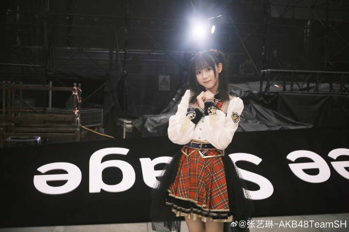SHThaifans's tweet photo. 〖 Zhang YiLin 〗Weibo 201024
#จางอี้หลิน
#张艺琳
#ZhangYiLin
#AKB48TeamSH https://t.co/TxD8dYcSGI