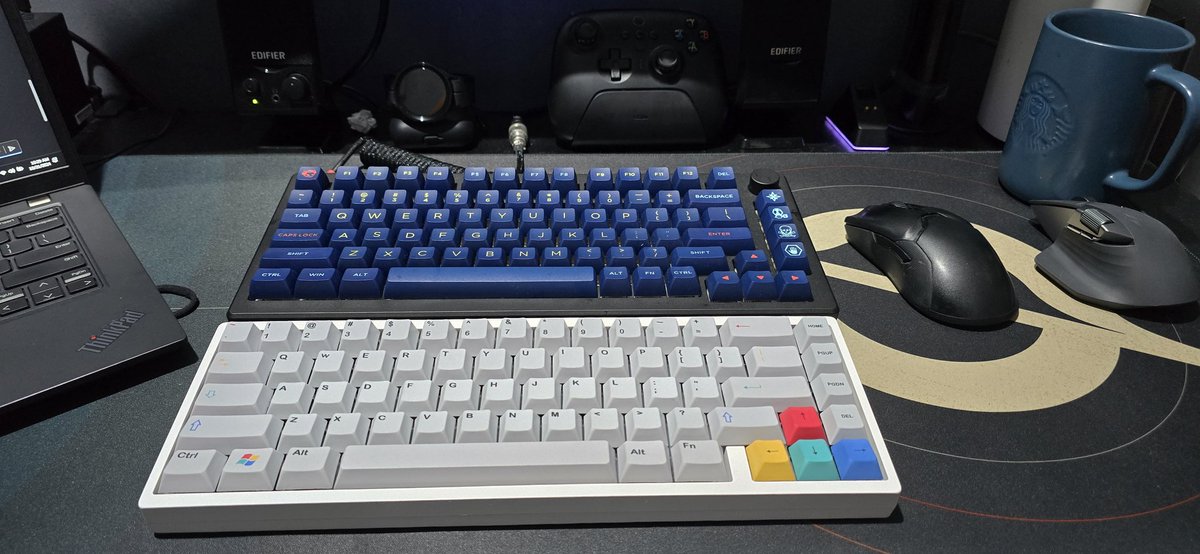 _Zer0Skill's tweet photo. Newest member of the family!

Board: KBD67 lite v3
Switch: Akko V3 Creamy Black Pro (lubed)
Keycaps: GMK Doubleshot https://t.co/uEmRpWzPbb