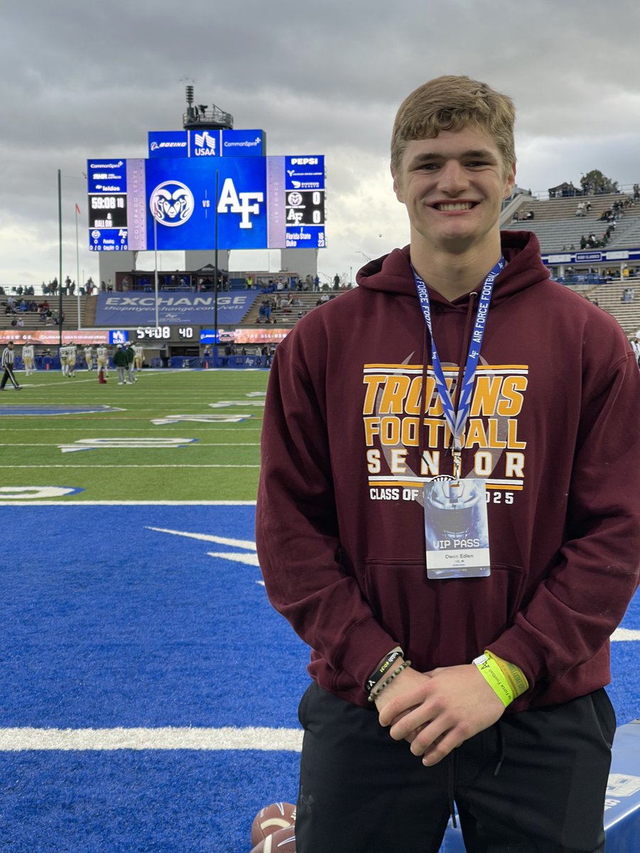 OwenEdlen90's tweet photo. I had a very good visit to @AF_Football this weekend! Thank you @CoachTCalhoun, @Brian_Knorr, and @CoachAlexMeans for your amazing hospitality! @AF_FBRecruiting https://t.co/1lMD8guQPT