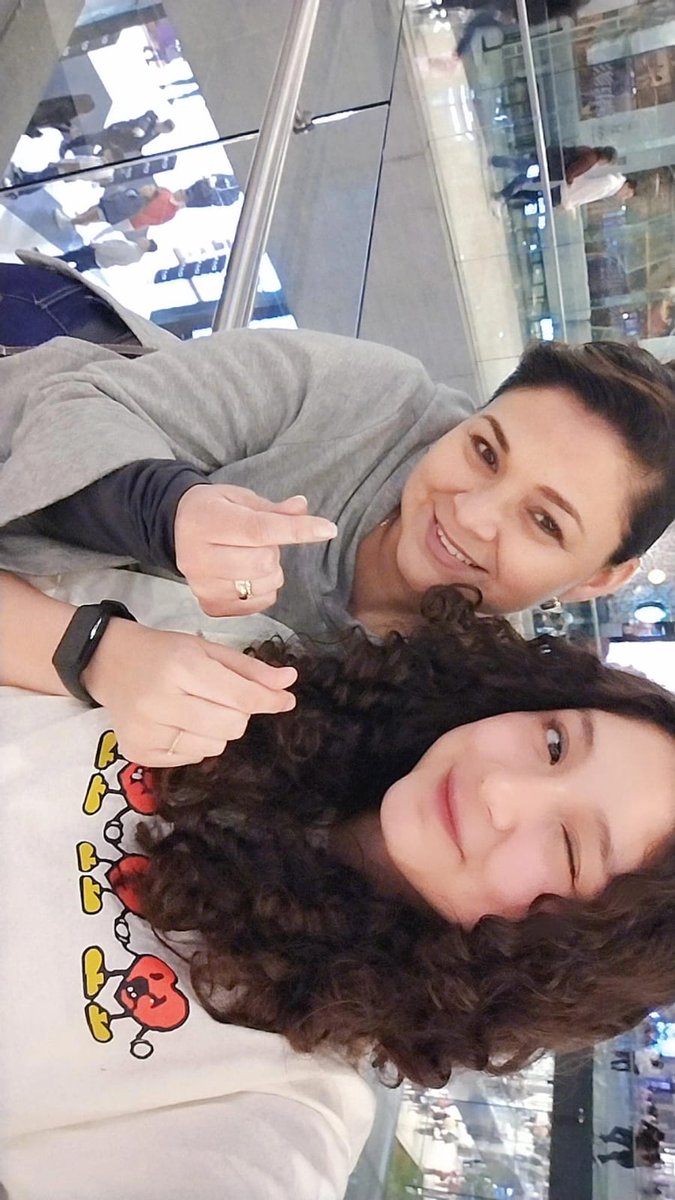 Tamquieretamal's tweet photo. En efecto, fue cine 😮‍💨
Fui con mi ama , y le gustó mucho el documental, muchas gracias por compartir un poquito de ti Valdo 🥹🫶🏻 Te quiero mucho mucho, por este y más logros en donde este contigo apoyándote 🥹🥹
(La entrada fue lo mejor de el documental)
#ElCuartoRound https://t.co/ViKCNGqMxT