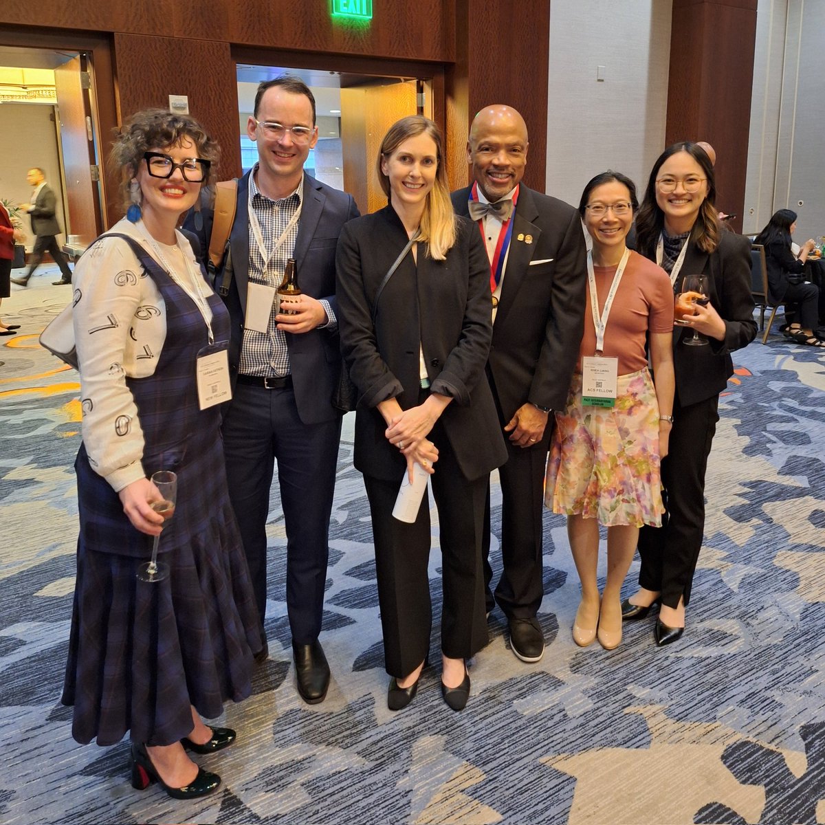 The ANZ contingent got a snap with outgoing <a href="/AmCollSurgeons/">American College of Surgeons</a> President <a href="/HenriFordMD/">Henri R. Ford, MD, MHA, FACS, FRCS(Eng), FAAP</a>! Thank you Henri for your warm welcome to the International Scholars and Members. Dr Sarah Aitken, <a href="/drcamwells/">Cameron Wells</a>, Dr Leisel Porrett, and Dr Hoang Ngoc Ha. #ACSCC24