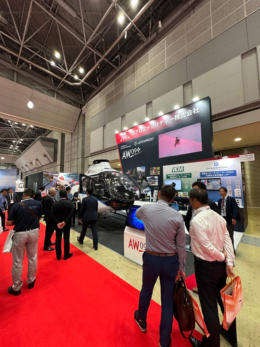 Aerofacility_O's tweet photo. 🚁 #JA2024 国際航空宇宙展 大成功に終わりました！ 🚁
#エアロファシリティー株式会社 のブースにお越しいただき、ありがとうございました。#レオナルド 社 #AW09 展示のほか、#REISER 社(シミュレータSYS)#AEM 社(スピーカー&amp;亀裂感知SYS)#OWI 社(AIセンサーSYS)もご紹介しました。
#ヘリコプター https://t.co/HwxfWgfKGN