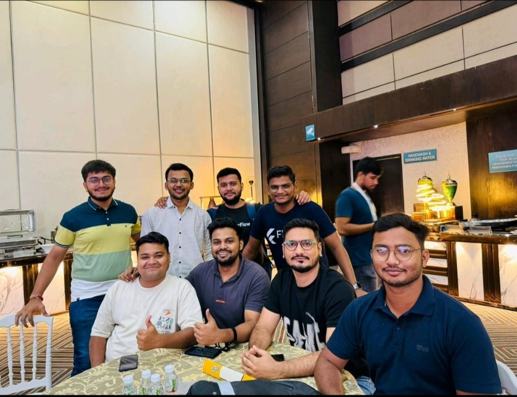 imVTiwari_488's tweet image. Yesterday at GDG Gandhinagar was an absolute blast! Thrilled to have met so many talented techies and learning from each other's experiences. The innovation, and sense of community were truly inspiring.
#DevfestGNR #DevfestGNR2024
#DevFestStories 
@GDGIndia