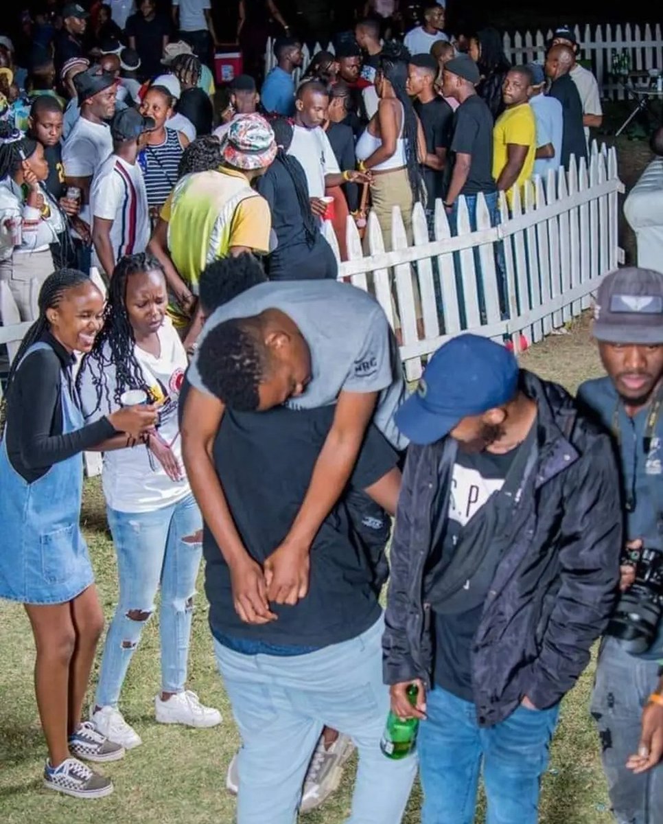 Ephraim_Snr's tweet image. I am going to be a problem this December, I can feel it