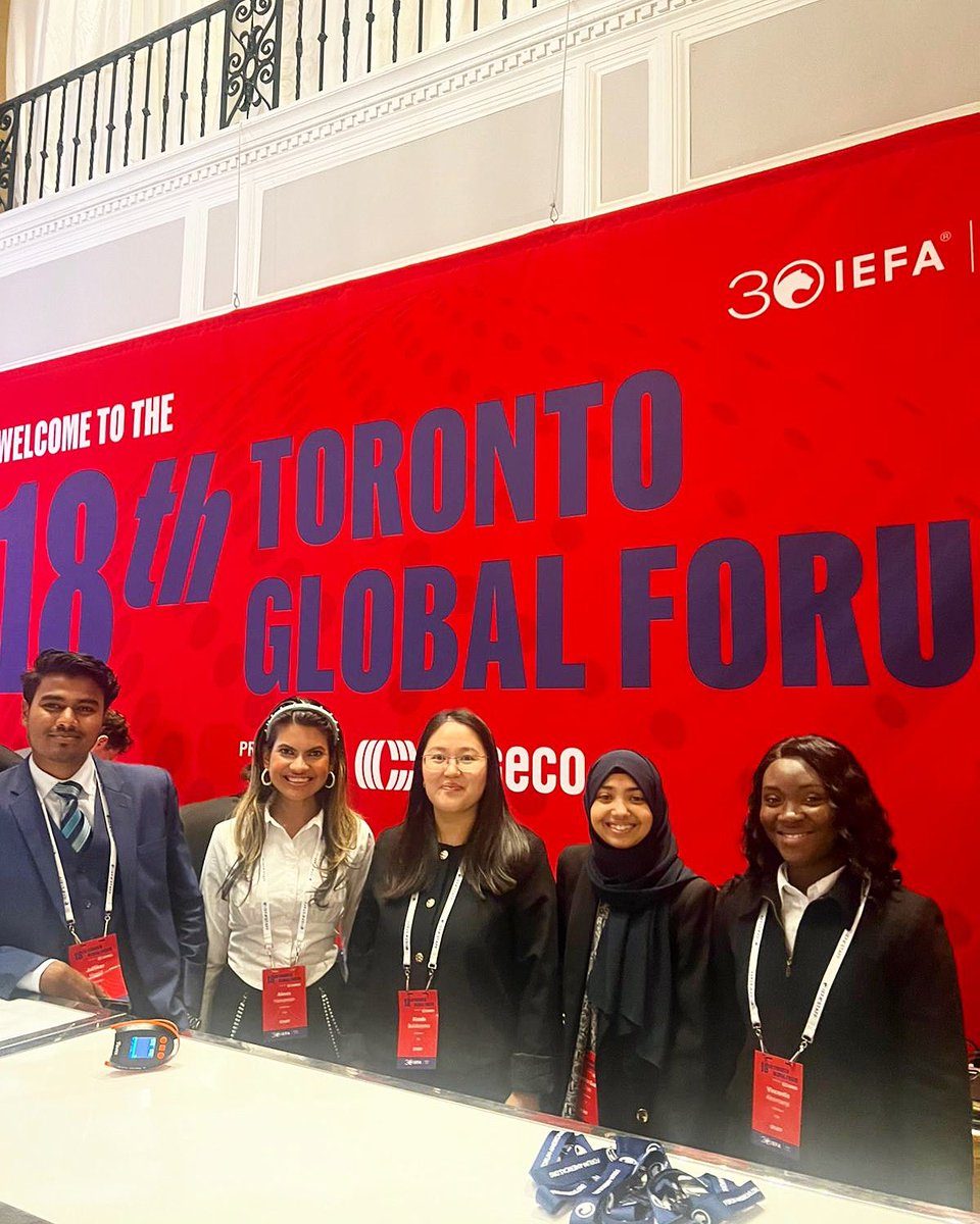 Alexis Hanoman tweet media