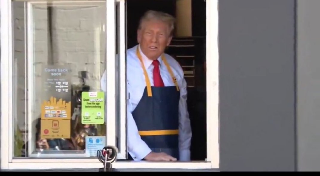ib2_real's tweet photo. I don’t ever want to hear about another homie who couldn’t get a job at McDonald’s because of their criminal record. 

If this guy can come in for a photo opp, brothas should be able to come in for a shift to feed their family. https://t.co/GhlR0UOVsj