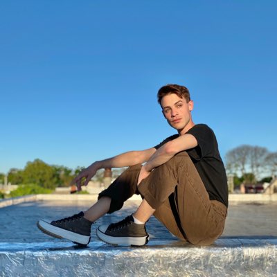 imrobertamorin's tweet photo. #NuevaFotoDePerfil https://t.co/Y07h3dhG6N