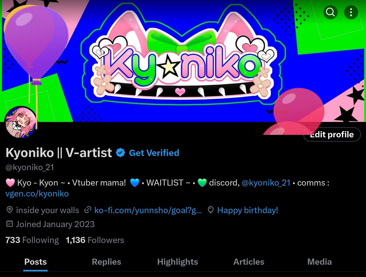kyoniko_21's tweet photo. ITS MY BIRTHDAY!! hope everyone has an awesome day today, my balloons,,, are a bit stuck,,, HEELPP https://t.co/056AEy7SW3