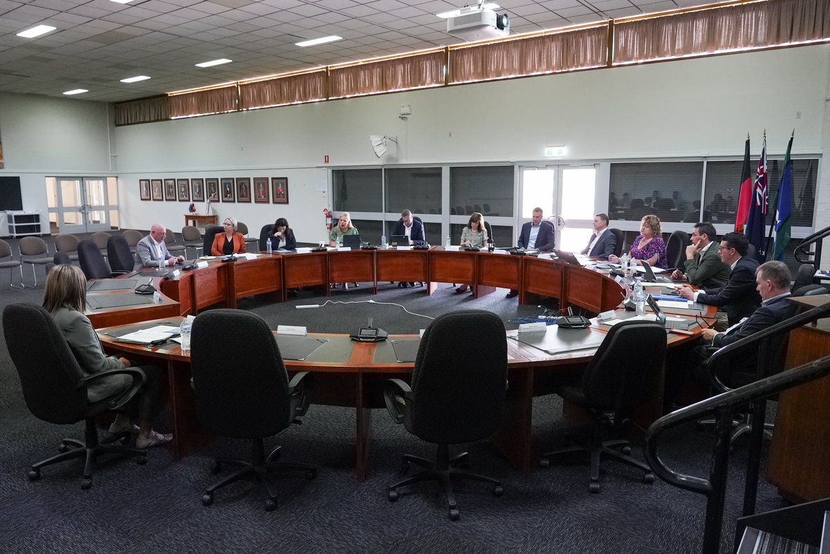 PMalinauskasMP's tweet photo. My cabinet and I are in Whyalla today because we’re fully invested in the future of Whyalla because we know the opportunities the region presents.

We’ve meet with local stakeholders including Council at today’s cabinet meeting. https://t.co/LtbvKUn7js