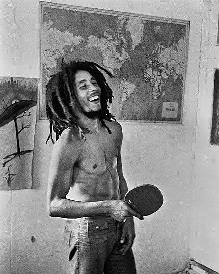 crockpics's tweet photo. Bob Marley https://t.co/vcXFCxTGNj