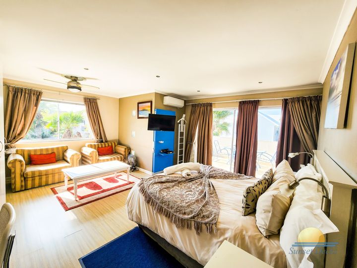 Indulge in the luxury of Sunset Deck, where every moment is designed to enhance your overall experience.
4A Engina Crescent Sunset Beach, Milnerton Cape Town, SA
+2721 551 6756
info@sunsetdecks.co.za
sunsetdecks.co.za
#SunsetDecks #CapeTown #bedandbreakfast #accommodation