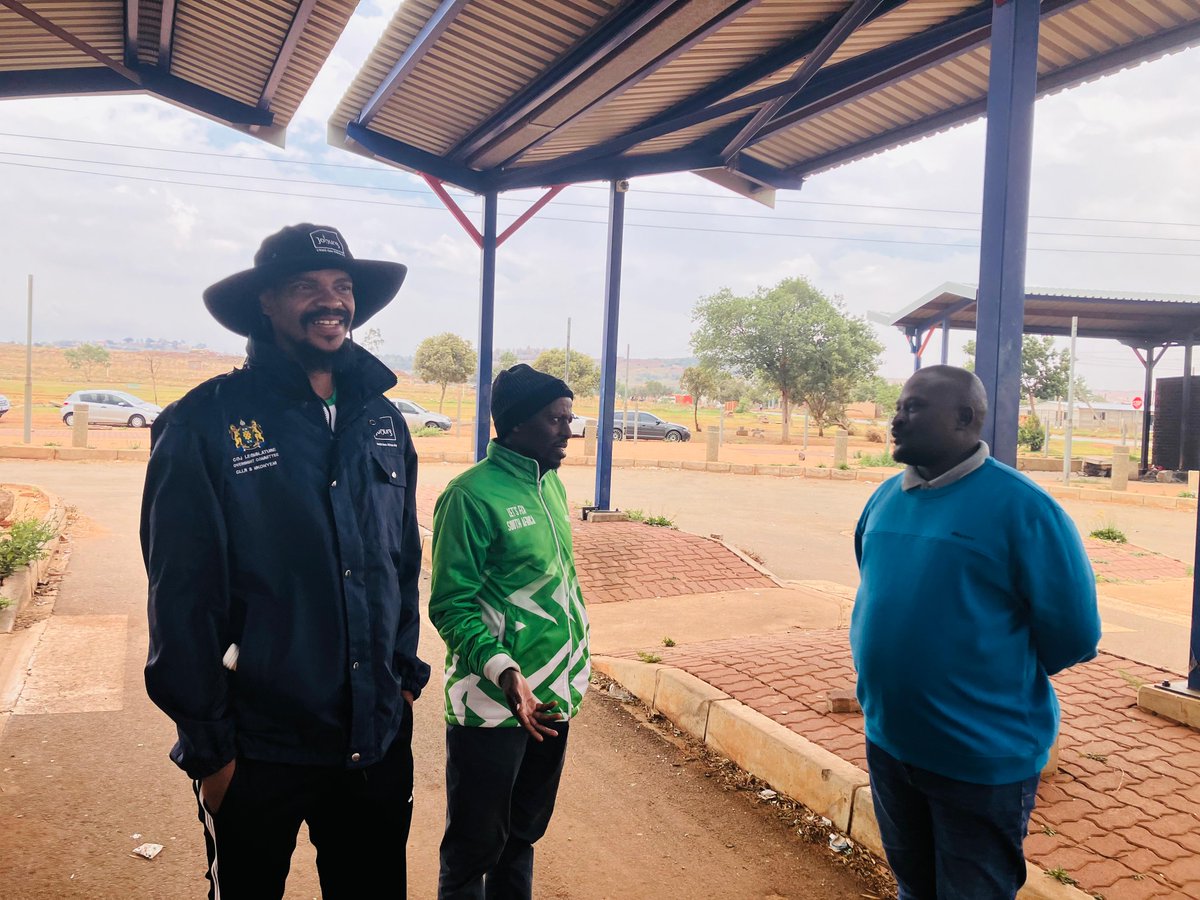 SthembeloMajola's tweet image. Park next to the rank has also been neglected. The area is also characterized by running raw sewage which has become a health hazard.  ActionSA will be escalating these matter through Council channel.