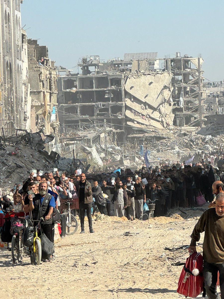 Omar Hamad | عُـمَـرْ 𓂆 tweet media