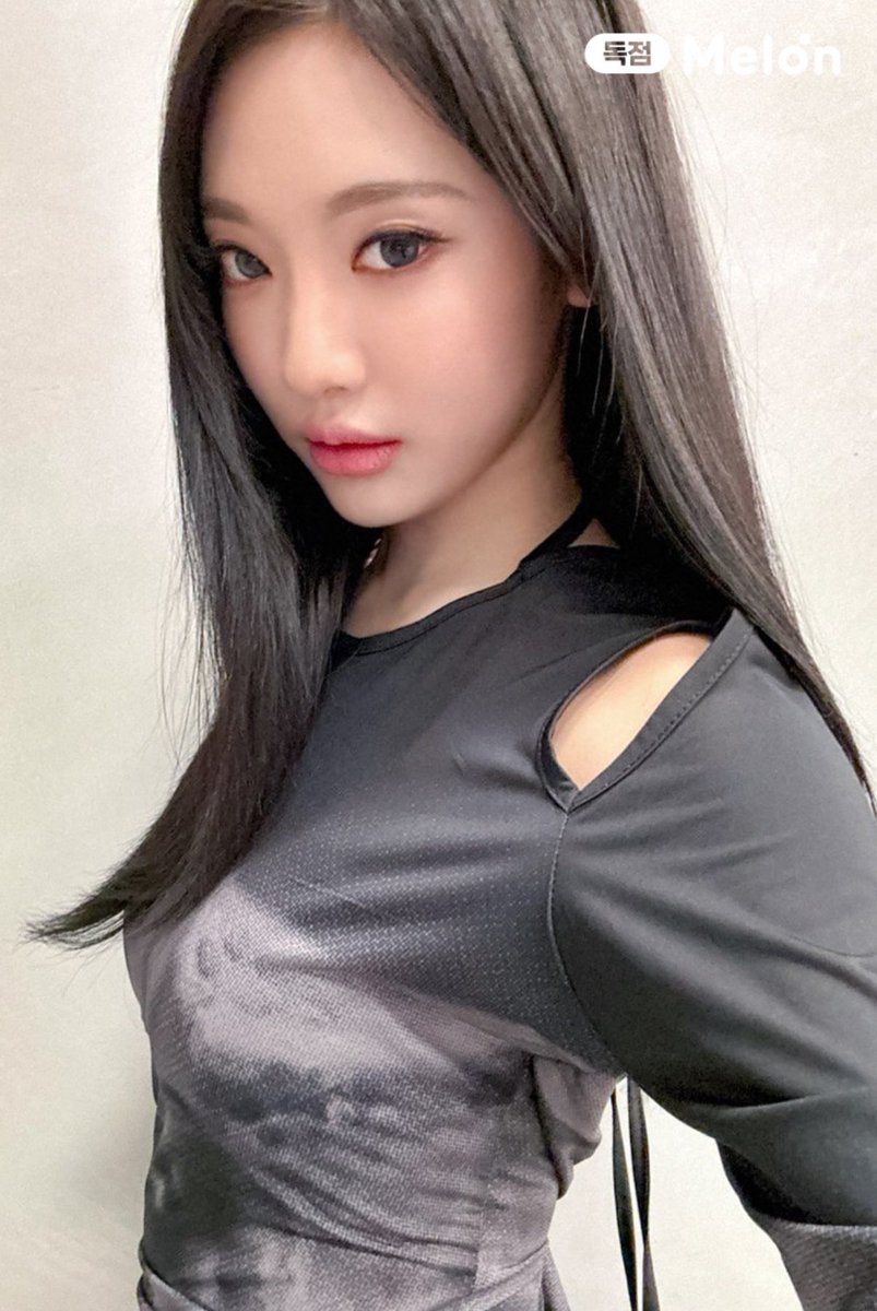 aespapic's tweet photo. #aespa for Whiplash MelOn Spotlight https://t.co/obkgbNTvma
