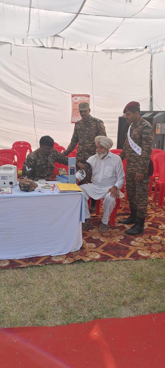 dgafms_mod's tweet image. #GeneralHospital along with other medical units of #FerozepurMilitaryStation  conducted a Medical Camp as part of a mega ex-servicemen rally on 20 Oct 24 covering 7 districts of Punjab. Various Medical facilities like screening for lifestyle diseases including cancer, dental and…