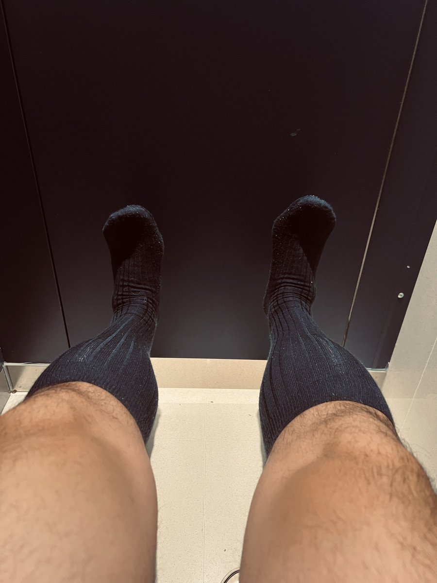 北京太冷了 过了穿丝袜的季节了