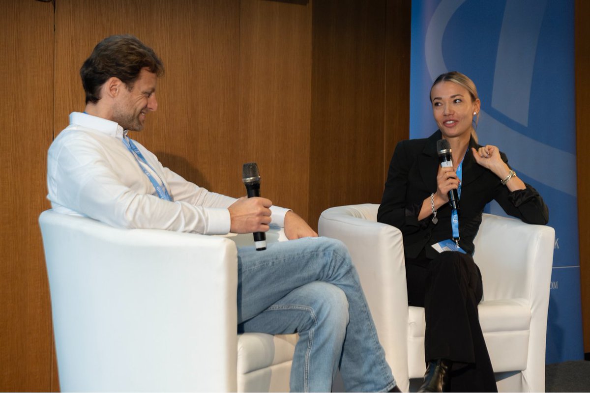 slacker089's tweet photo. Great presentation by @PublicisSapient's Alexander Schroff and @KfW_int's Julia Marie Gschwendtner at the #Digital #Banking Summit of @LuxatiaInterna1 last week. The experts shared inspiring insights on how #AI is transforming project management and the banking industry. https://t.co/SePTZG3Hc9