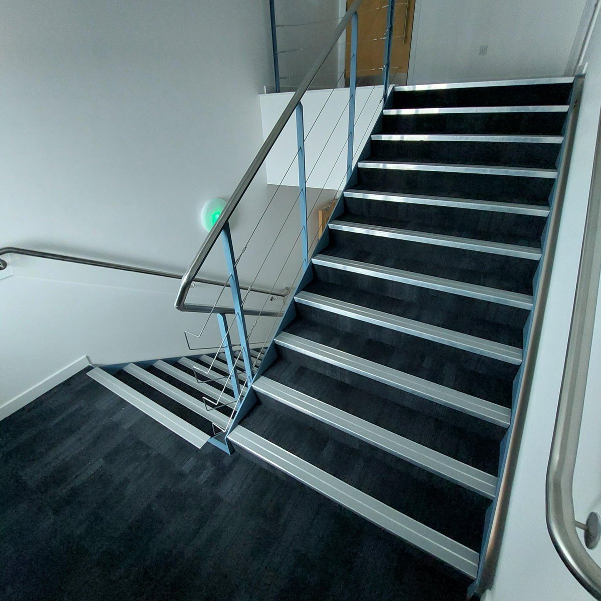 Quantum Flooring tweet media