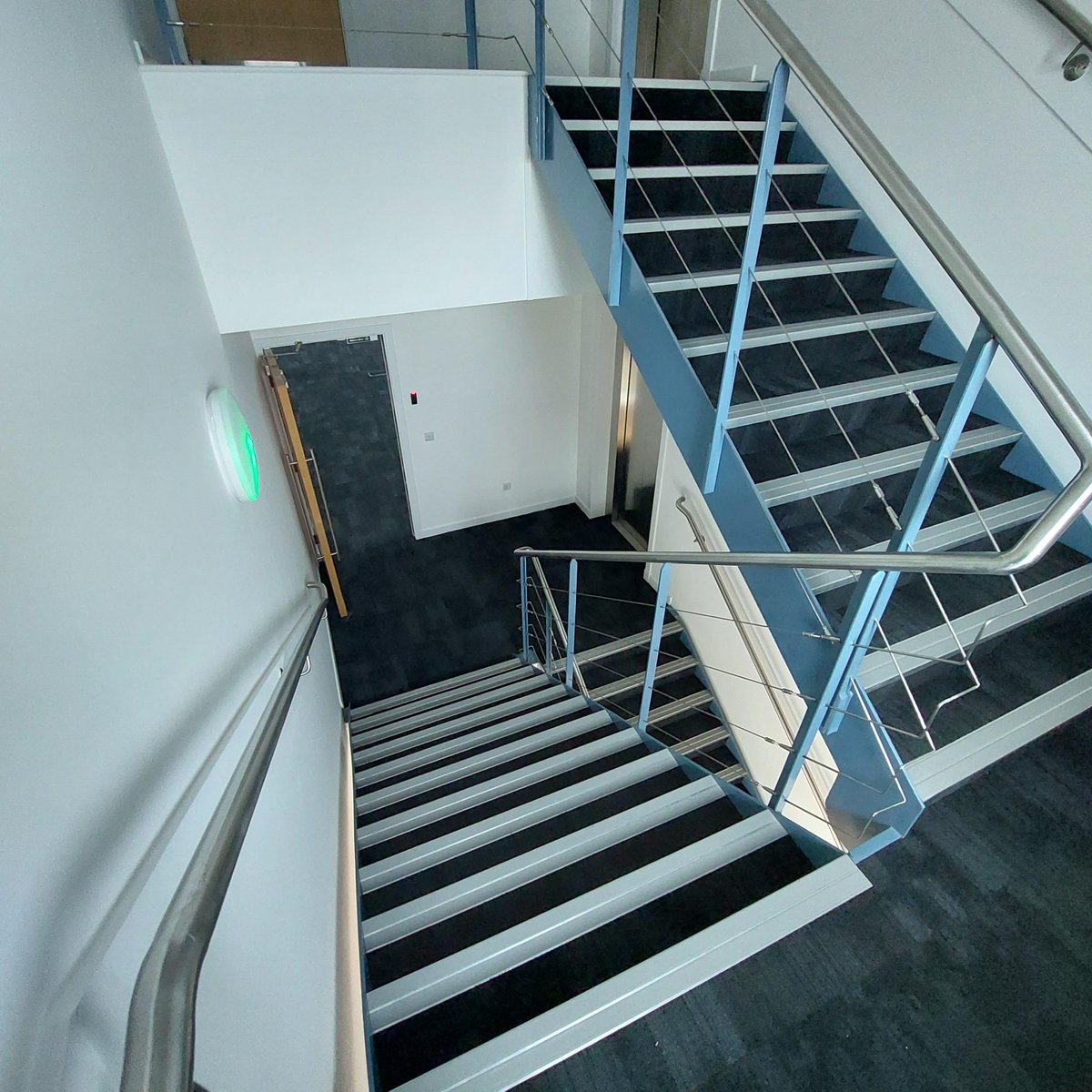 Quantum Flooring tweet media