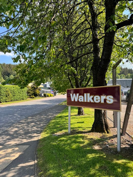 Another tourist stop on your trip to The Mash Tun, only a short walk from the premise is this iconic sweet delight. A charming shop known for its rich heritage and traditional recipes 📷
#walkers #shortbread #moray #aberlour #holiday #whiskymerchant