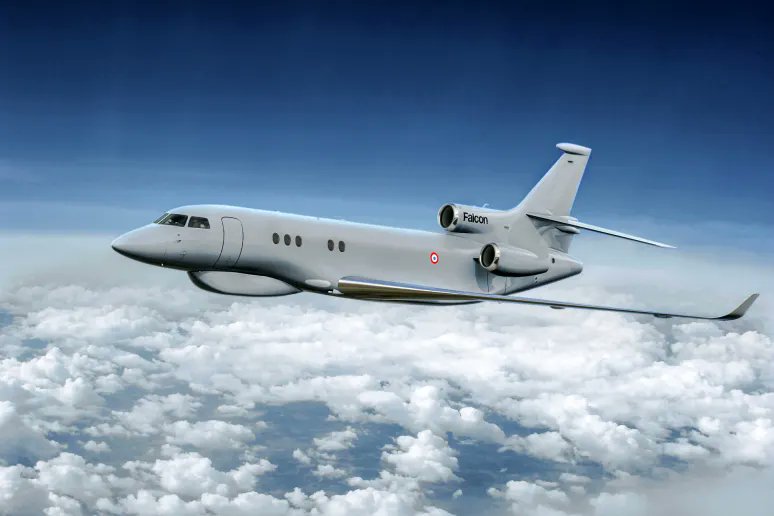 top_force's tweet photo. ⚓️🇫🇷#SURMAR Glissement Programme #AVSIMAR @Dassault_OnAir, la livraison du premier appareil, prévue l’année prochaine, étant renvoyée après 2025, probablement en 2026. Cible à douze Albatros confirmée, le treizième initialement prévu allant être remplacé par des drones aériens. https://t.co/Da9bjC8LVK