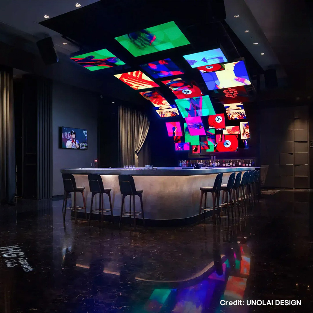 Lighting has the power to evoke emotional responses and create unique experiences in public spaces.  👉🏻 signify.co/3YzyeOn #Signify #ArchitecturalLighting #LightingDesign #DynamicLighting