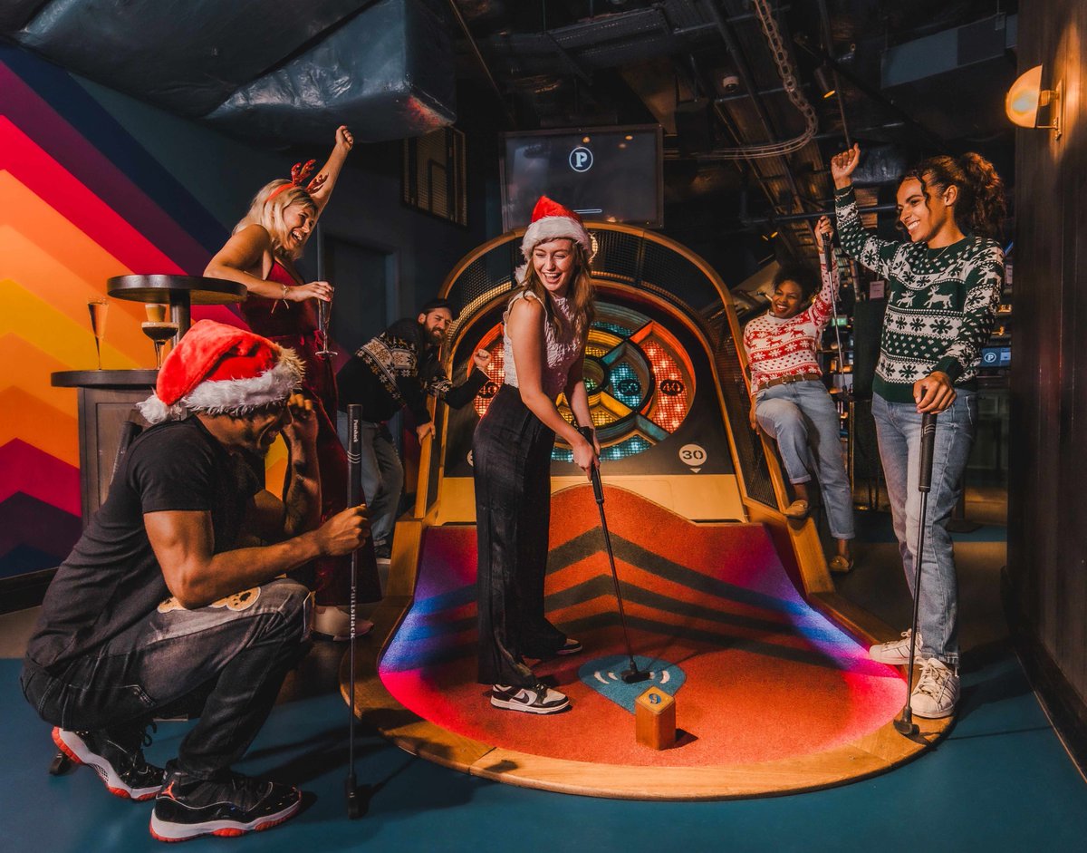 Get your Christmas sorted early🎅⛳ 
Round up your friends, family or colleagues! Our festive packages mean your Christmas visit is all wrapped up and ready to go from the moment you arrive.
Plan your party here: puttshack.com/uk/christmas-p…
