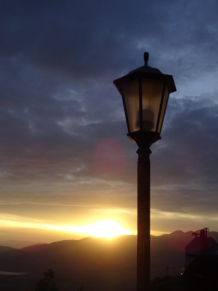 Golden skies over sacred ground #Delphisunset