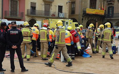 Avui us presento el trunyo del nou furgó de salvaments
unpobrebomber.blogspot.com/2024/10/el-tru…