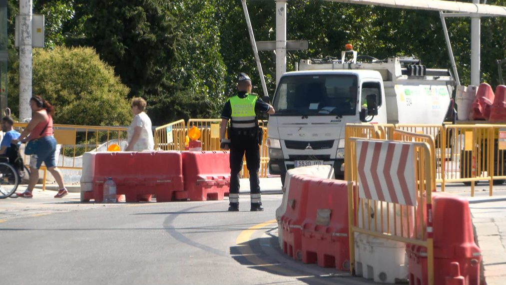 Dilluns 21 octubre #Terrassa

II Jornades de defensa del patrimoni terrassenc

“Set de Cinema” omple la plaça vella de cinema i gent

Talls de trànsit als carrers Miño i Colom i al pont de França

El <a href="/TerrassaFC/">Terrassa FC</a> no sap guanyar i es deixa empatar

<a href="/RadioMTerrassa/">Ràdio Municipal de Terrassa</a> <a href="/CanalTerrassa/">Canal Terrassa</a>