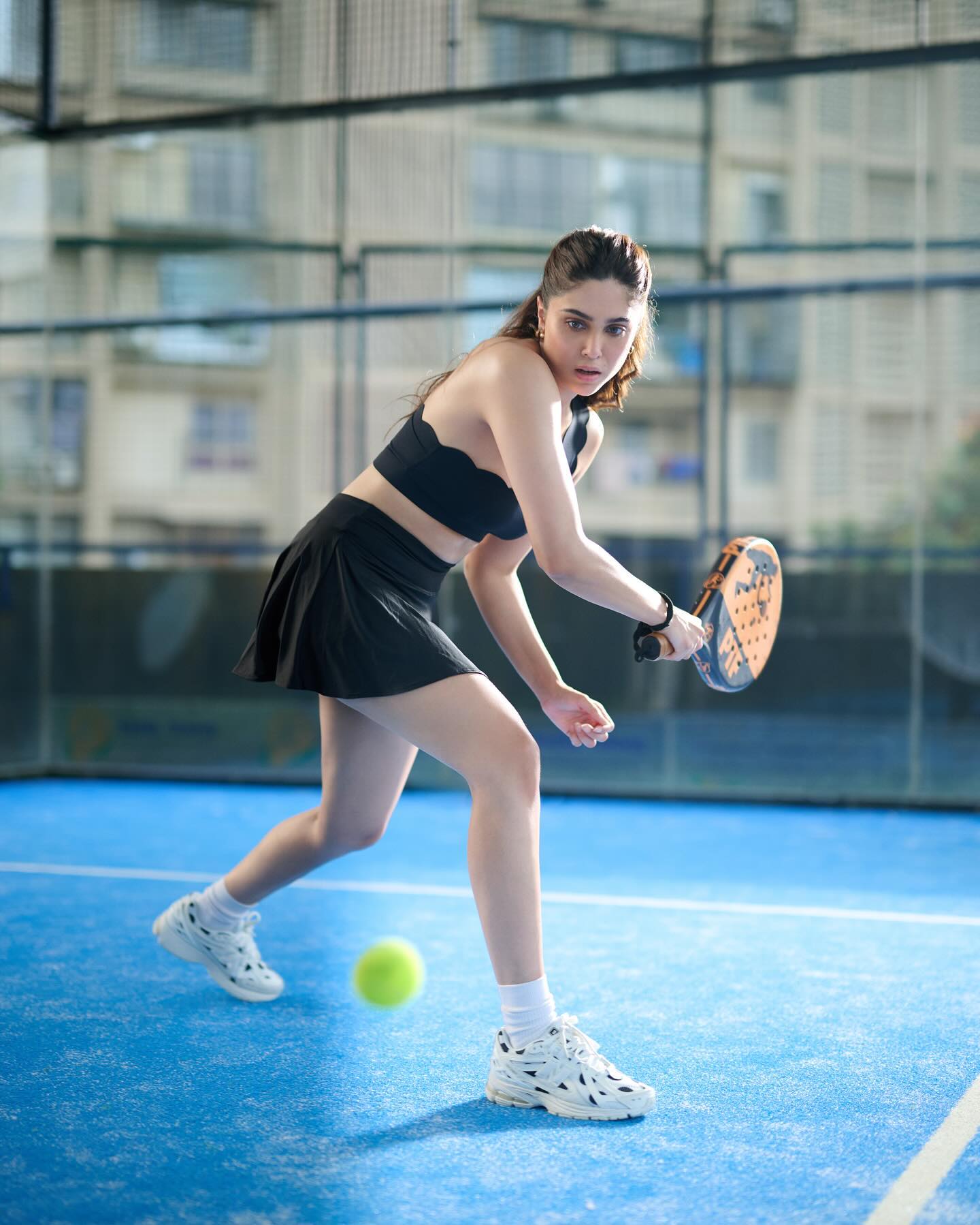 GaZHzLQacAA_BgL?format=jpg&name=large