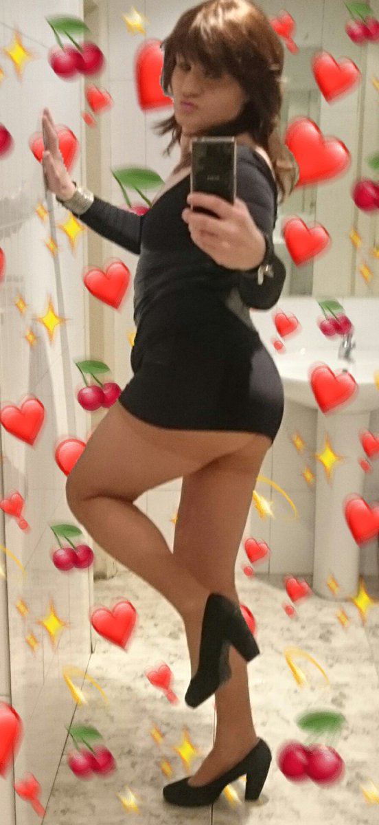 Venusbcn80's tweet photo. #crossdresser #trans #cdcloset #femboy #ladyboy #translover https://t.co/TfL589SfCY