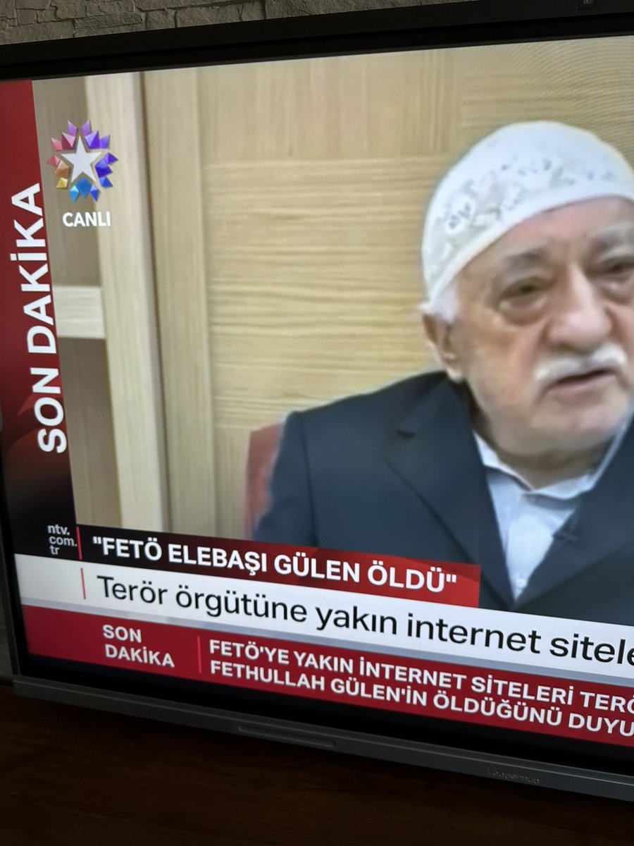 Duyuldumu's tweet photo. FETULLAH GÜLEN ÖLDÜ

#Sondakika#feto https://t.co/s9o5DTWG3f