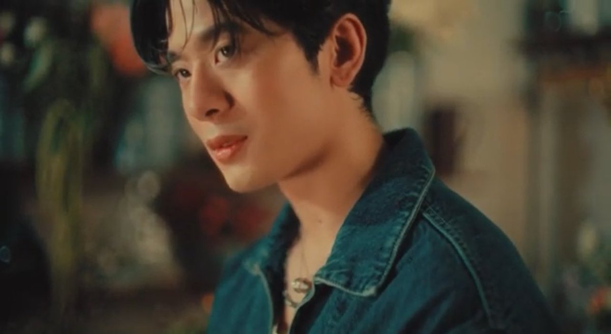 Balalu_'s tweet photo. เธอชอบไหม ไม่รู้ แต่ฉันชอบเธออยู่
Oh my daisy, crazy just for you
เธอน่ารักกว่าดอกไม้ หยุดหลงเธอคงไม่ได้

เพลงนี้หวานฉ่ำมากก 🫠🫠🌼💛

#mydaisy_RisaNARISAxPorscheMabelz
#mydaisy #RISANARISA
#PorscheMabelz #Mabelz_PiXXiE #XXSIVK https://t.co/SPBhxqzVWc